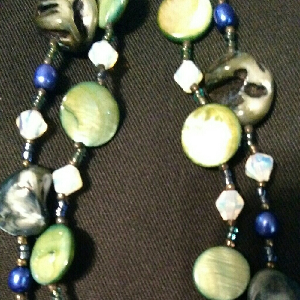 Necklace - Picture 2 of 5